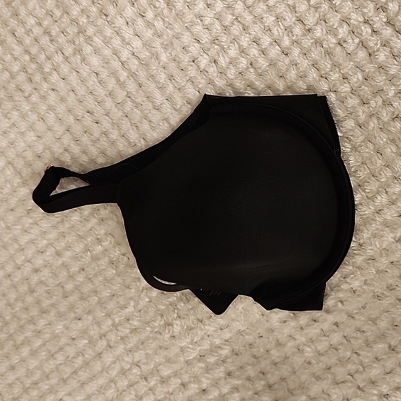 Soma Vanishing coverage bra - Picture 1 of 4